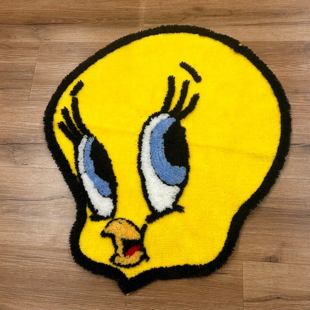 Vintage 90s Tweety Bird Shaped Rug Mat 33x31 Made USA Looney Tunes -